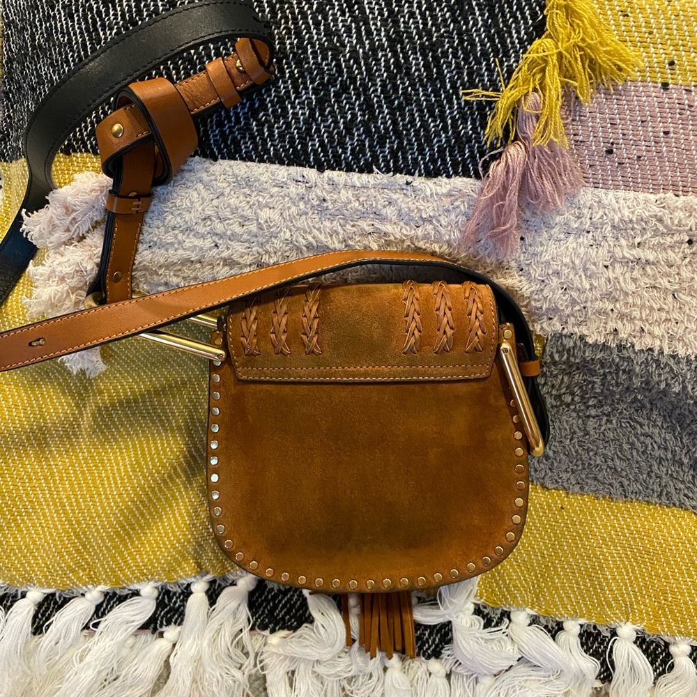 🤩 Chloe Hudson Caramel Suede Mini Tassel Bag - Picture 10 of 16